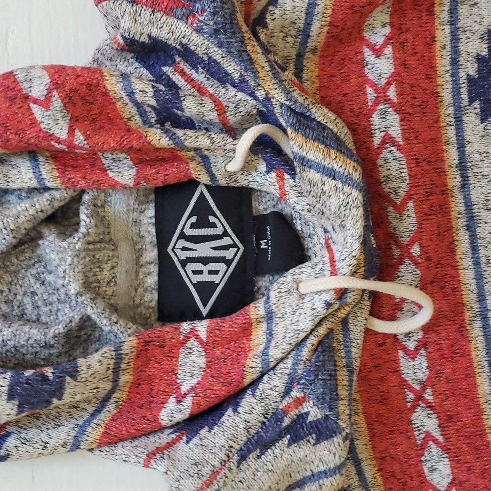 Men's Multicolor Patterned Sweater - Picture 2 of 3
